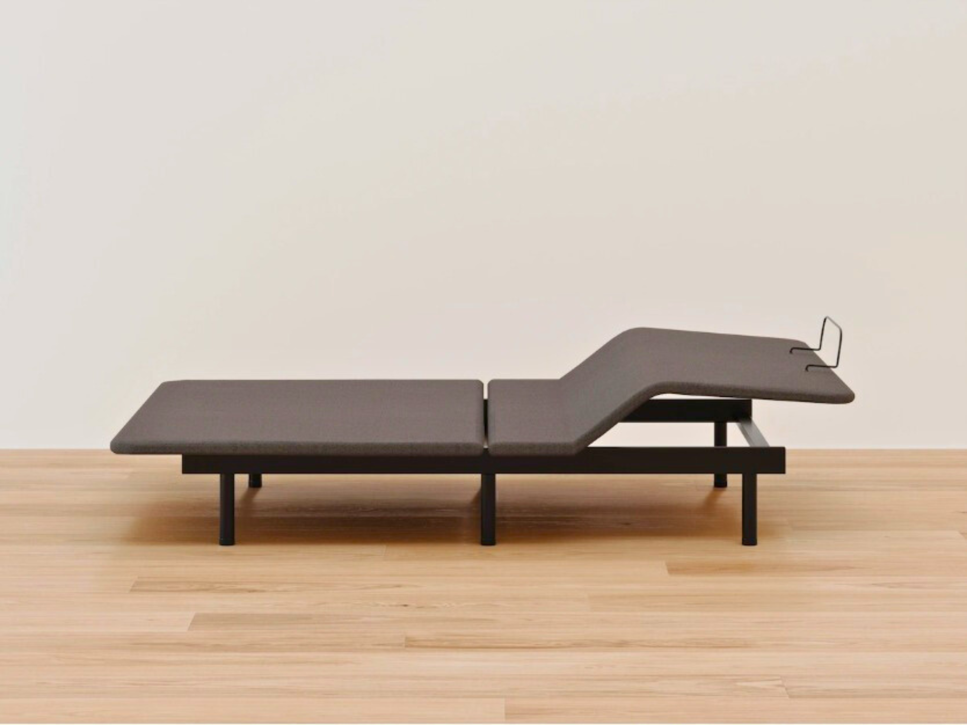 DreamCloud Classic Adjustable Bed Frame
