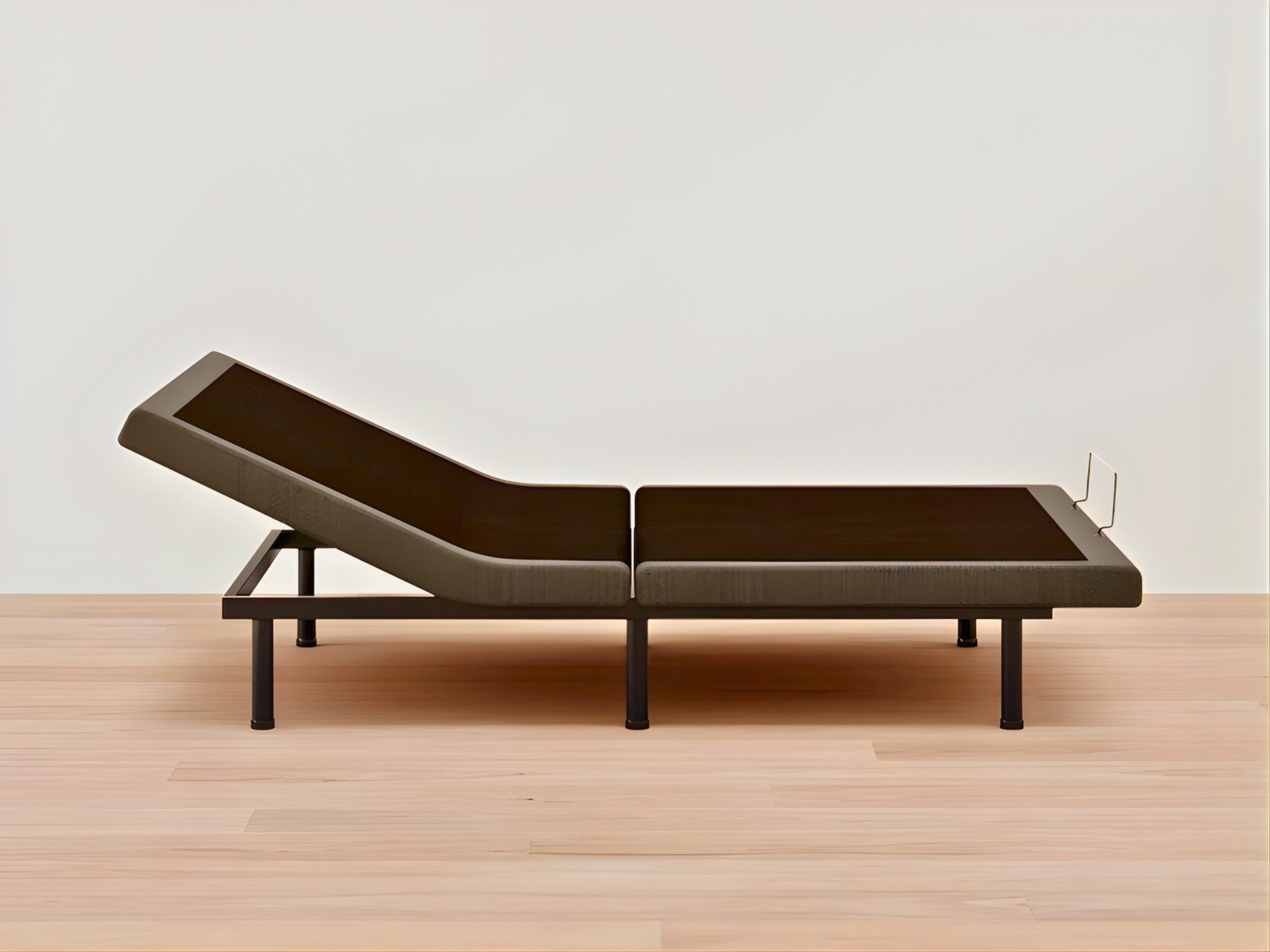 DreamCloud Premier Adjustable Bed Frame