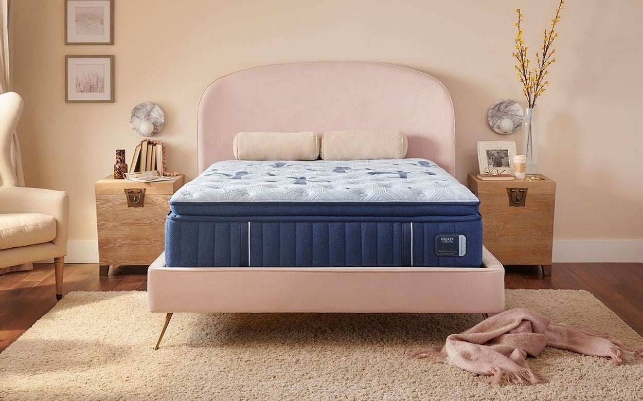Stearns & Foster® Estate Pillow Top Soft Mattress
