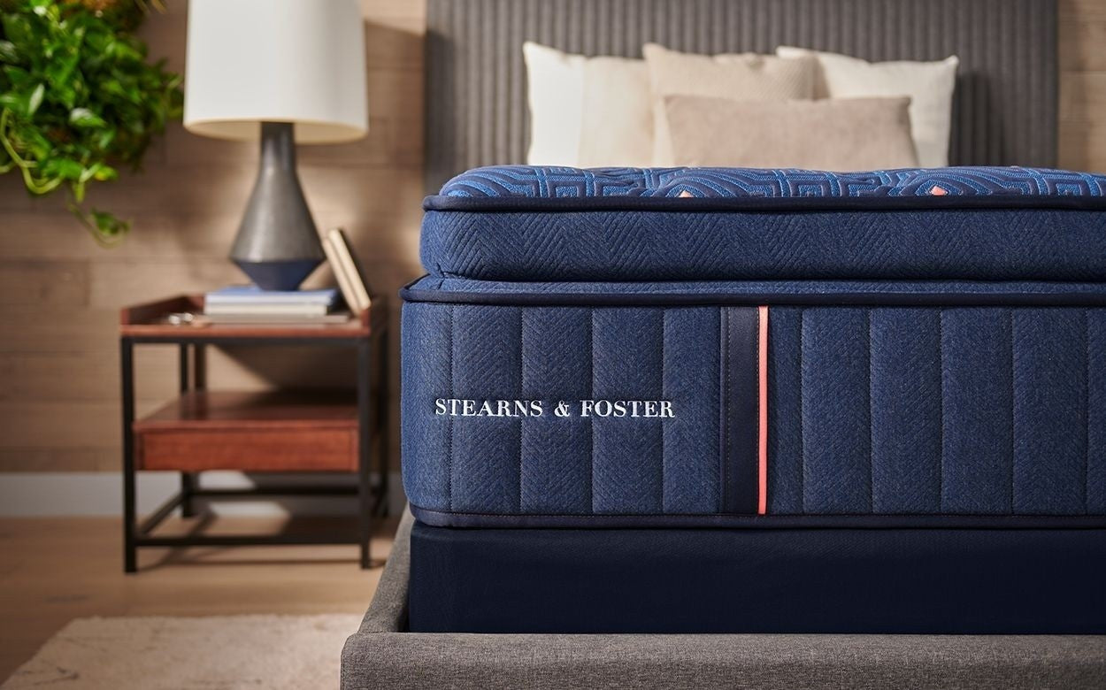 Stearns & Foster® Lux Estate Pillow Top Medium Mattress